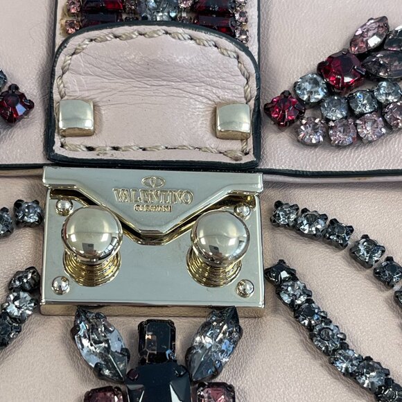 Valentino Garavani Glam Lock Crystal Embellished Crossbody Bag - Preowned - Picture 8 of 14